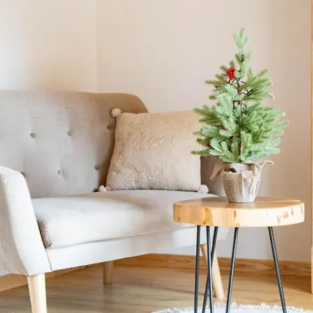 Gospodarstwo wiejskie Babcia Góralka House Bukowina Tatrzańska